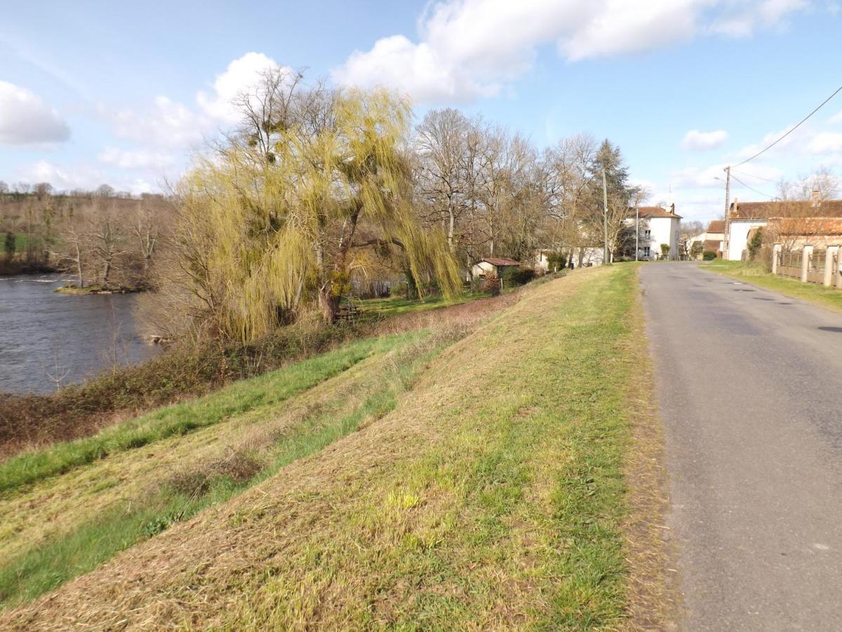 Riverside Moussac-sur-Vienne Esterno foto